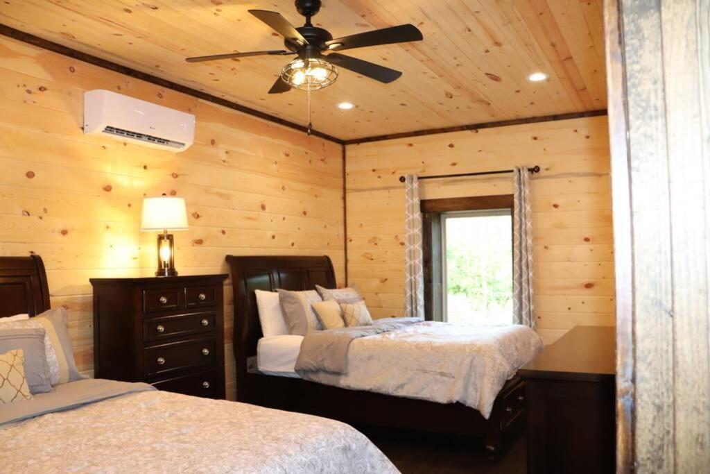 Chalet Village- Amazing Mountain Views - Piney Butt Place Gatlinburg Εξωτερικό φωτογραφία
