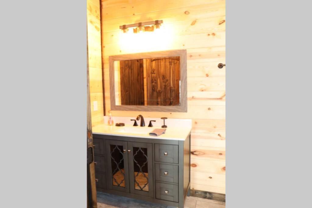 Chalet Village- Amazing Mountain Views - Piney Butt Place Gatlinburg Εξωτερικό φωτογραφία