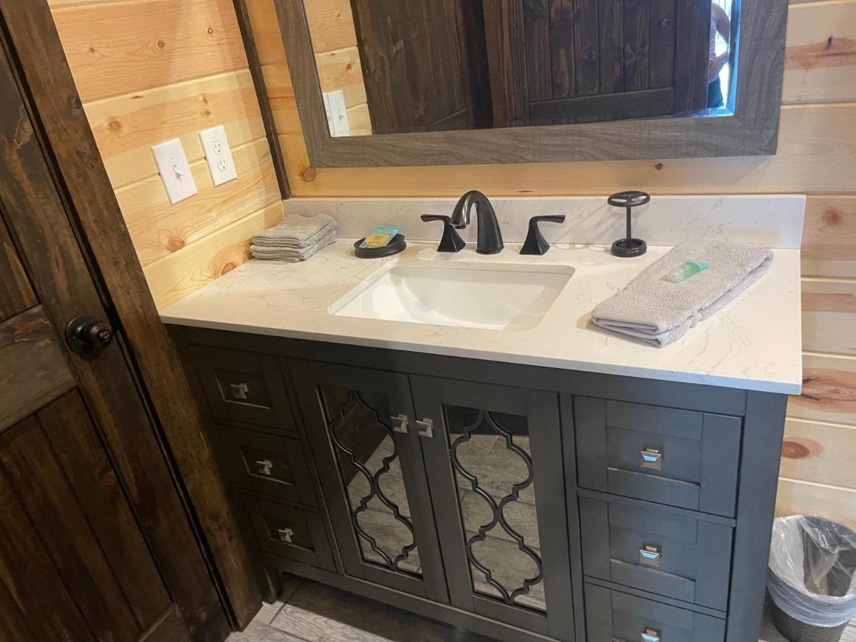 Chalet Village- Amazing Mountain Views - Piney Butt Place Gatlinburg Εξωτερικό φωτογραφία