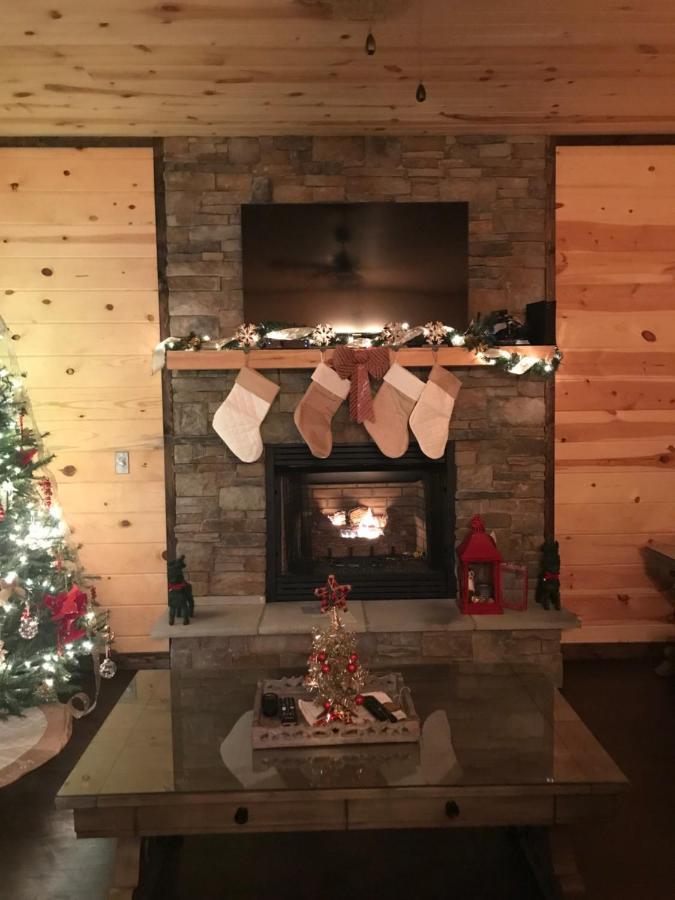 Chalet Village- Amazing Mountain Views - Piney Butt Place Gatlinburg Εξωτερικό φωτογραφία