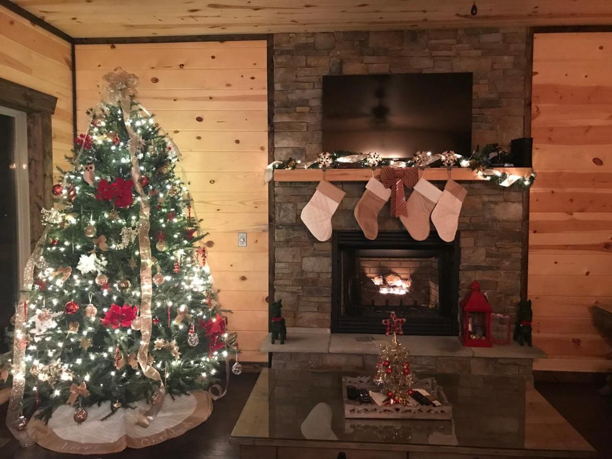 Chalet Village- Amazing Mountain Views - Piney Butt Place Gatlinburg Εξωτερικό φωτογραφία