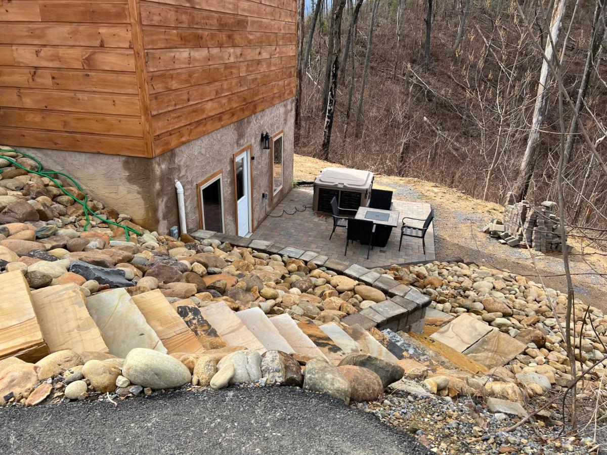 Chalet Village- Amazing Mountain Views - Piney Butt Place Gatlinburg Εξωτερικό φωτογραφία